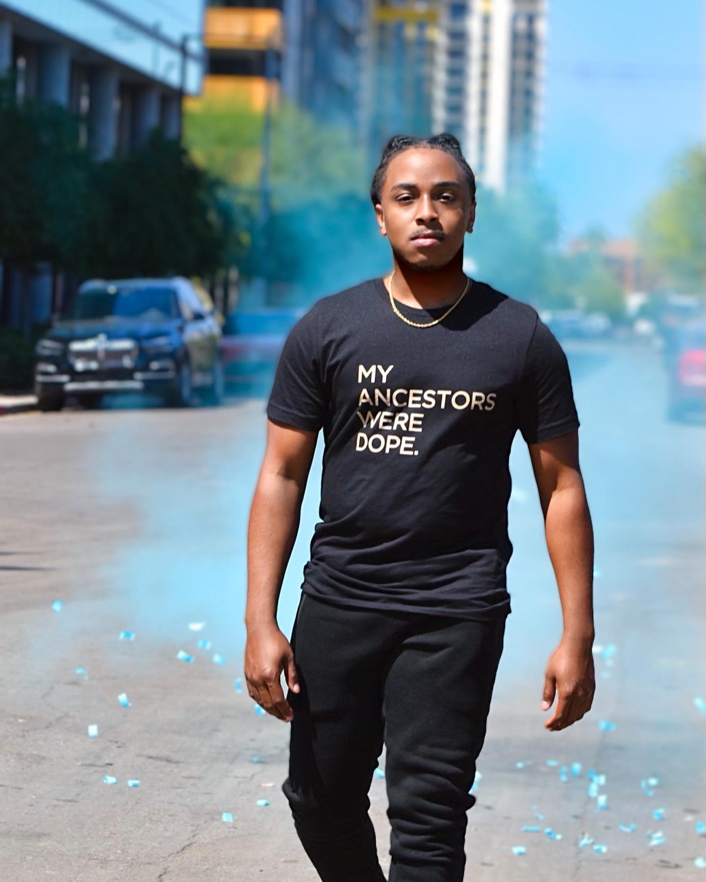 Let’s go back to when we were able to capture the essence of being dope with some of our favorite guys 🖤.

Our shirts ar