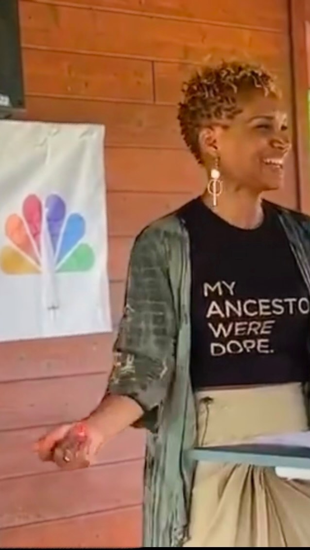 Spotted: From Detroit with love 🖤!

@portialockett wore our tee with ease while delivering the true message of what it m
