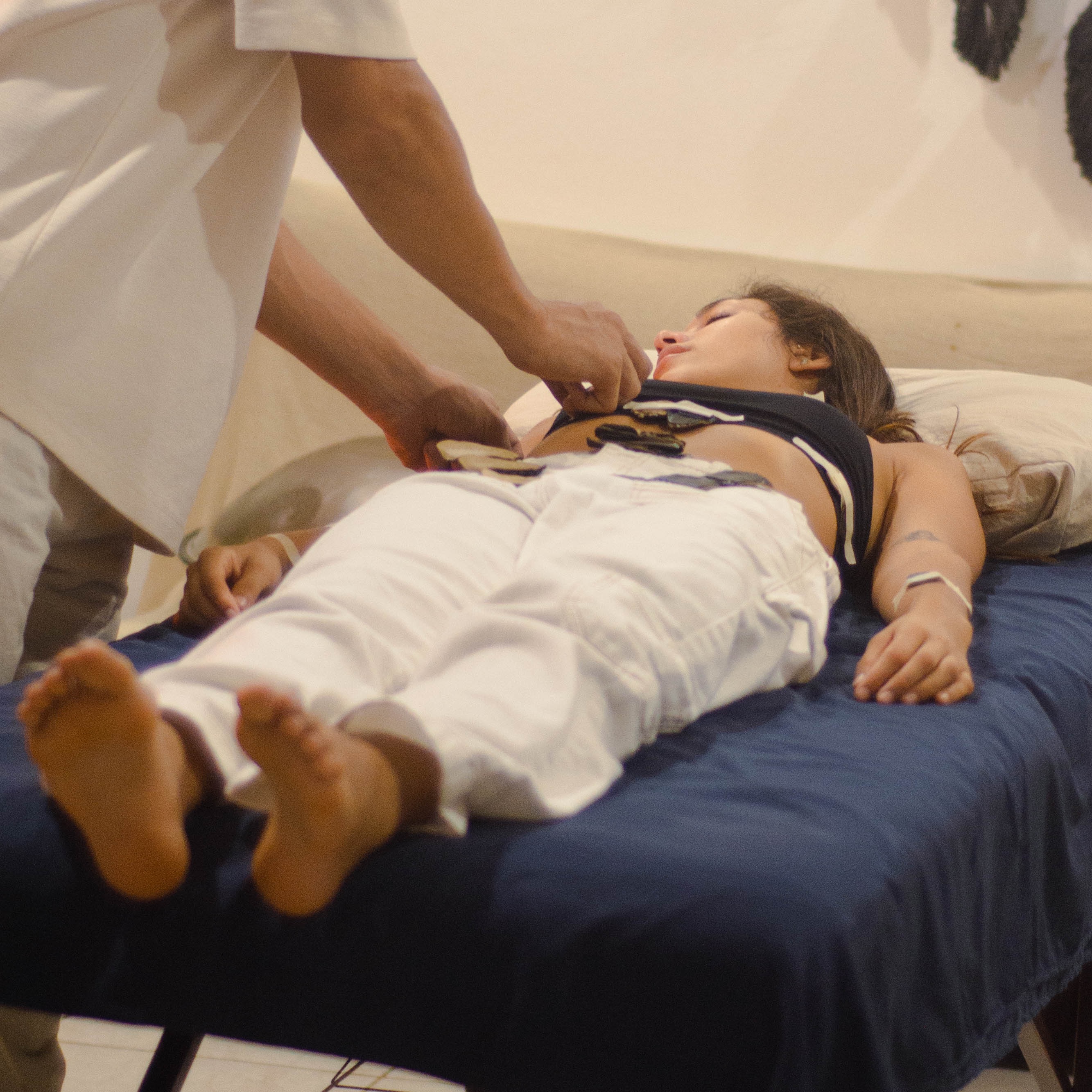 Sesiones de Biomagnetismo  thumbnail