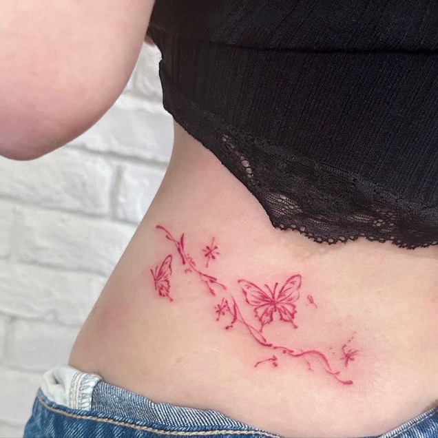 Playlist to shades of red  thumbnail