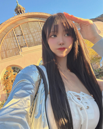 Fancafe 겨며들다  thumbnail