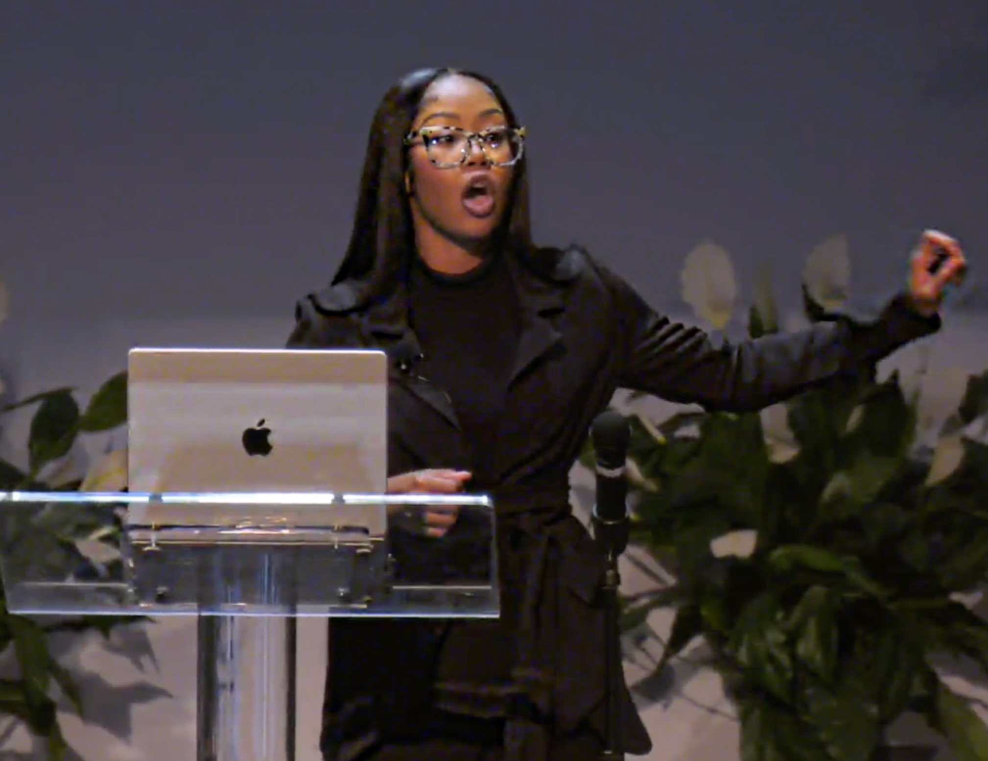 Book Minister CIERRA JANAE for your next speaking engagement  thumbnail