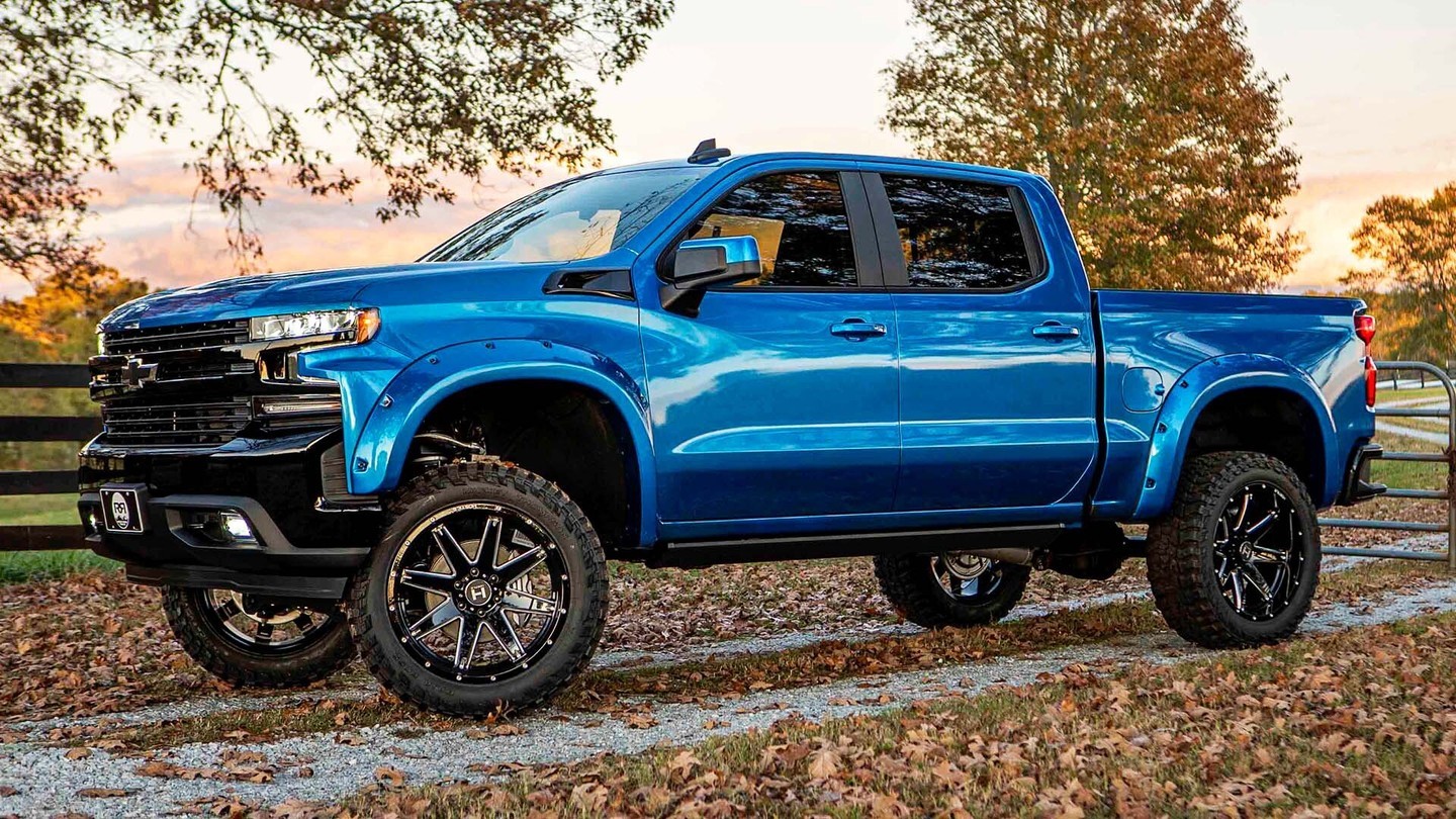 You just can’t beat a Rocky Ridge Chevy Truck 🤠

#RockyRidge #RockyRidgeNation #BuiltForTheBold #chevysilverado #chevytr
