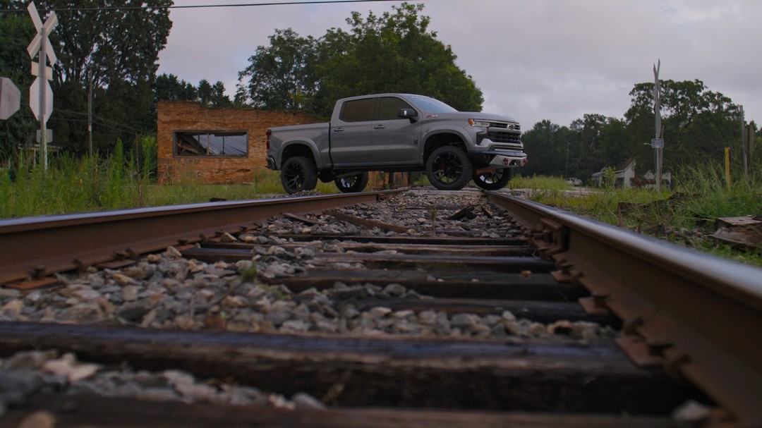 Rocky Ridge Chevy K2 Special Edition Interior is the epitome of luxury, featuring a perforated leather seating package m