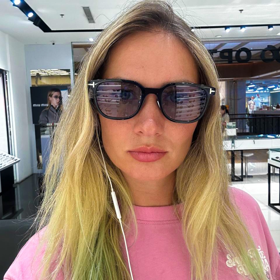 Advertising eyewear thumbnail