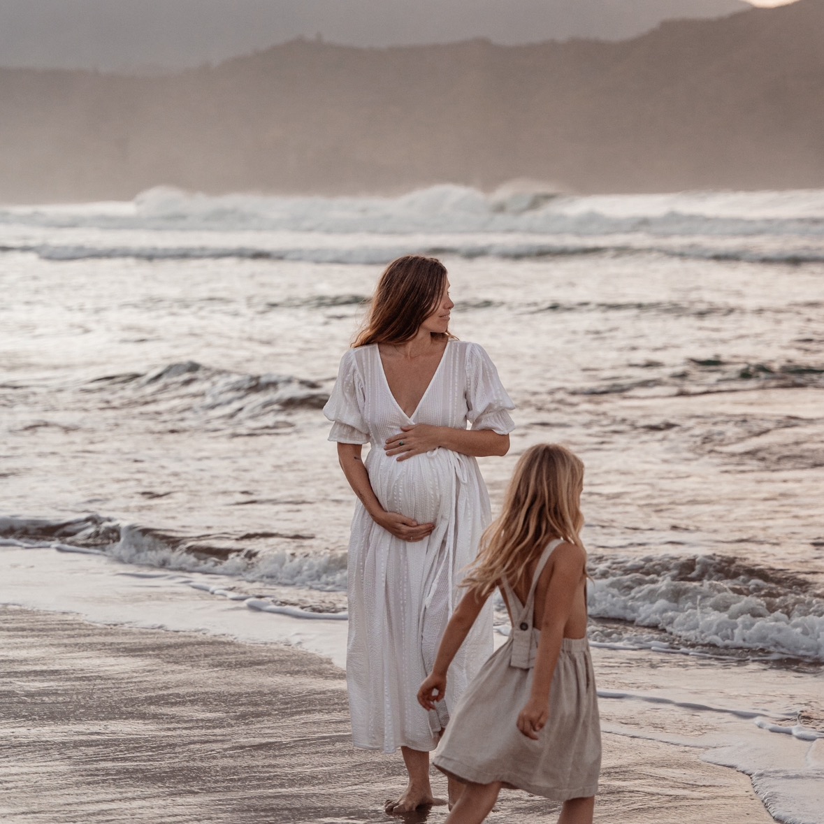DAUGHTERS OF INDIA : 15% off   thumbnail