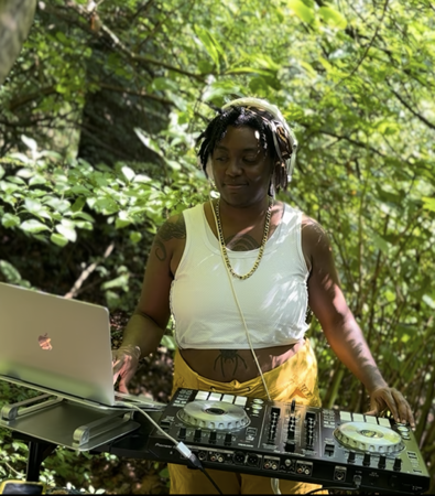 Yellow Days 001 thumbnail