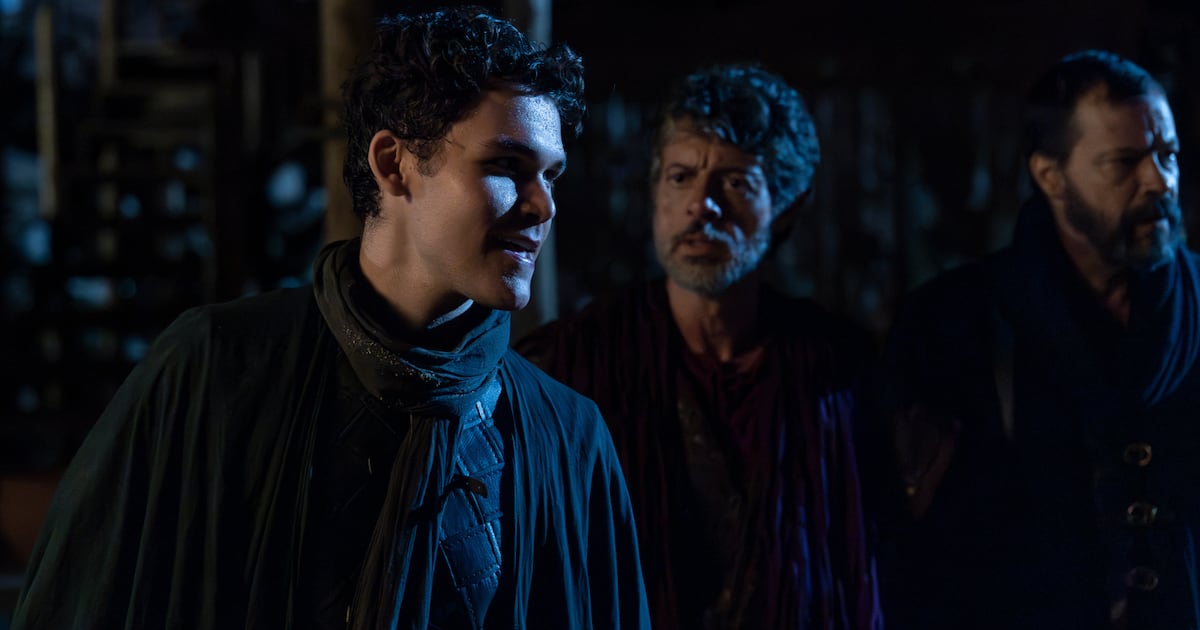 Gabriel Kaufmann finaliza trabalho como Carmi em A Vida de Jó  thumbnail