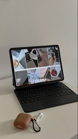 Social Media  thumbnail
