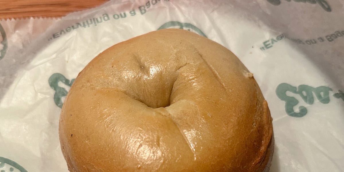 I Found It and I Ate It—NYC's Worst Bagel! (CAFÉ ANNE) thumbnail