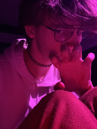 Throne (just a different way you can support me) thumbnail