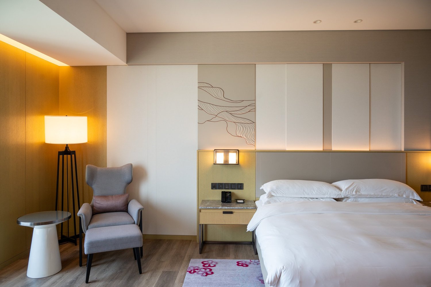 Hotel Review: Kaohsiung Marriott Hotel (Executive Deluxe Room) – A Titanium Elite Perspective — The Shutterwhale thumbnail