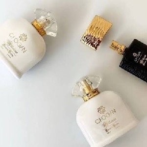 Parfums thumbnail