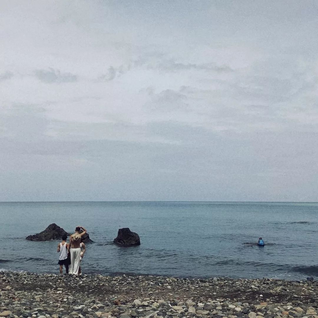 temporary tattoos under the sun ☀️

#tattoo #tattoos #tattooart #tattooideas #beachoutfits #beach #beachvibes #beachootd