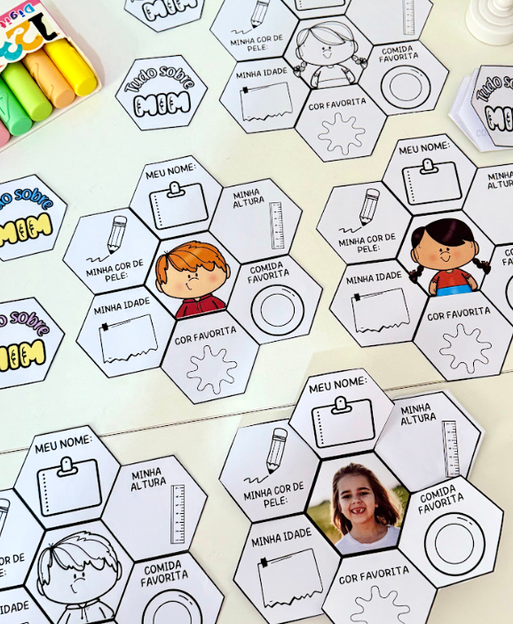 LAPBOOK - TUDO SOBRE MIM  thumbnail