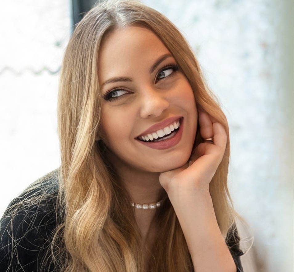 PRESS: Mosaic Method Founder Ashley Lands 5 Ways To Leverage Media Coverage To Grow Your Business thumbnail