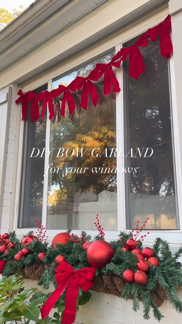 The viral DIY bow garland, but for your exterior windows! It turned out even cuter than I imagined 🥹 Adding a little Chr