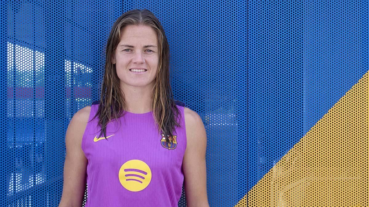 Entrevista a Irene Paredes: 'No somos robots: no se puede exigir ganar siempre, pero sí dar la cara” thumbnail