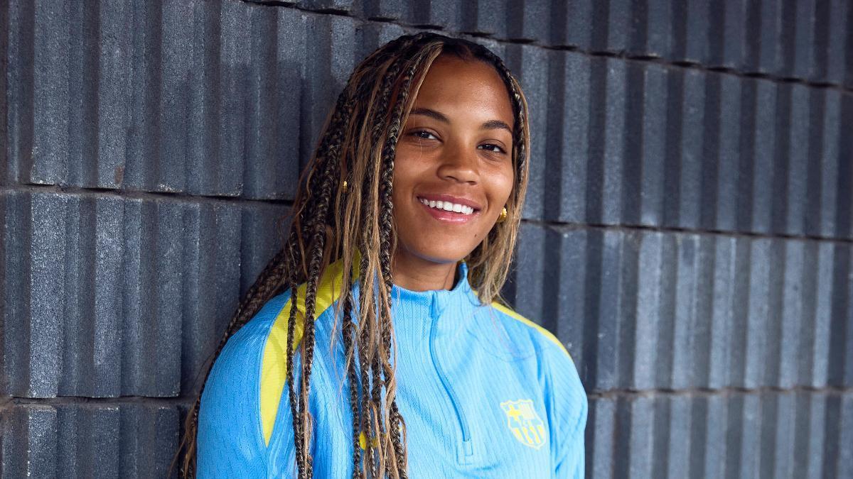 Entrevista a Vicky López: “No hay ningún equipo que juegue como nosotras” thumbnail