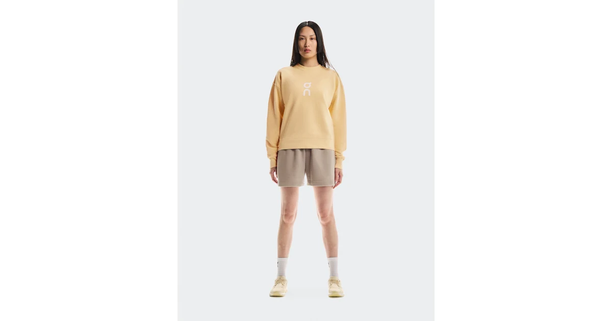 Club Crew: Versatile Crew Sweatshirt For Post-Workout thumbnail