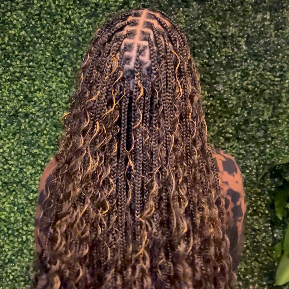 Braids by Kay - SMEDIUM BOHO KNOTLESS thumbnail