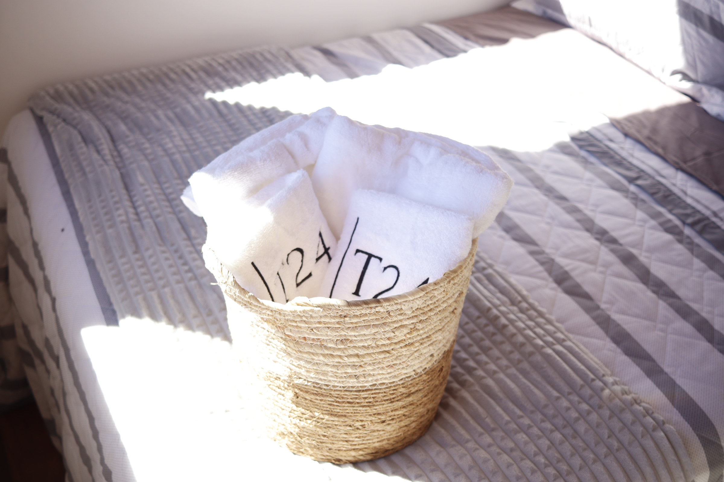 Hospede-se pelo Booking thumbnail