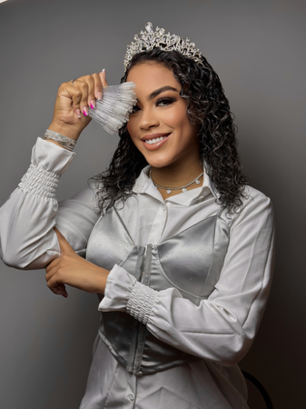 WhatsApp Lívia | Extensão de cílios e LPP thumbnail