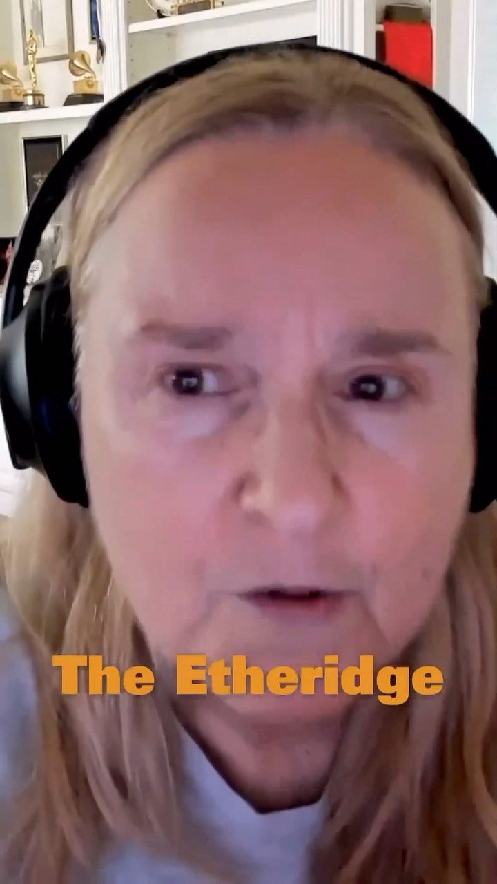 @melissa_etheridge’s episode with the amazing War on Drugs podcast by @lavaforgood is out now! 

This topic affects all 