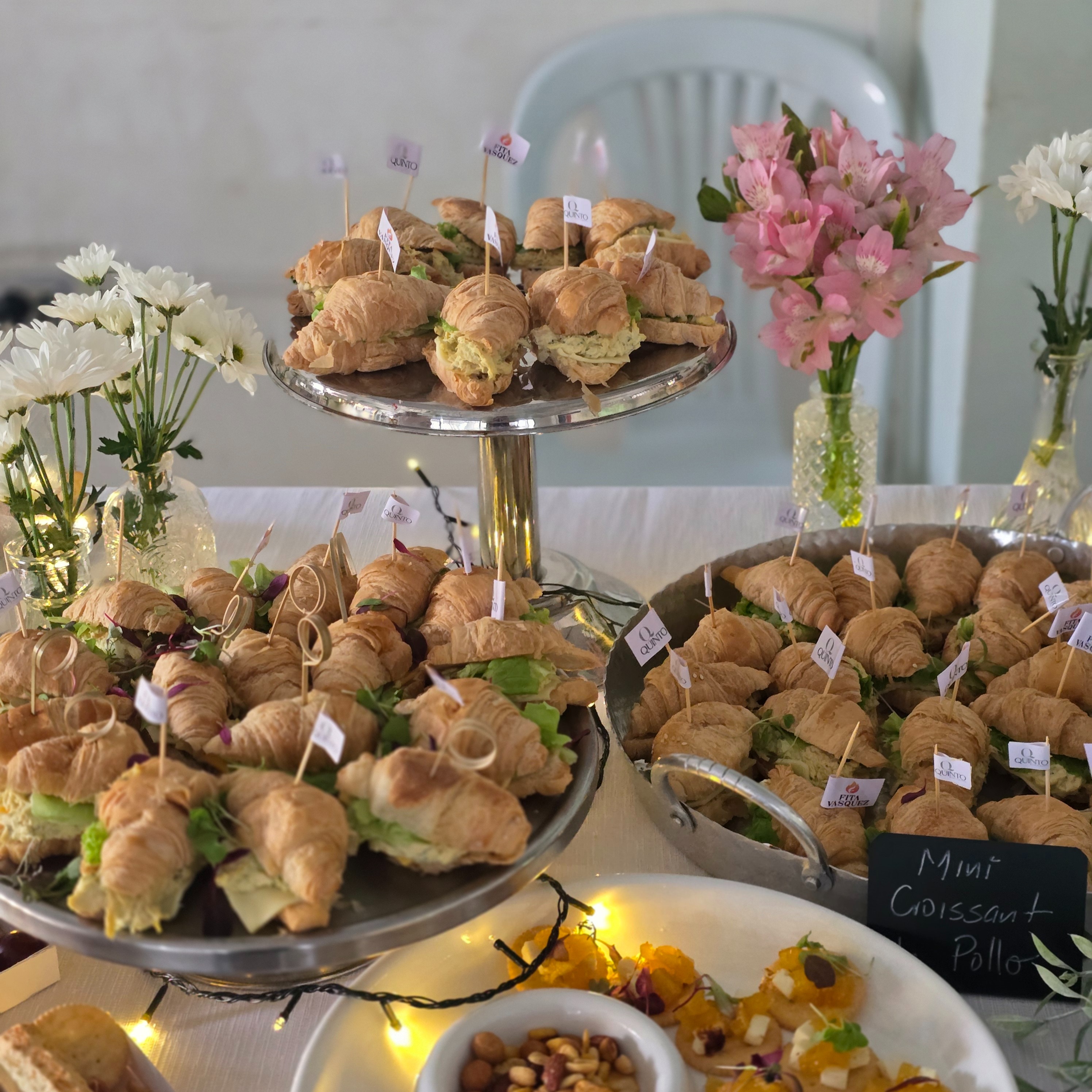 EVENTOS CATERING thumbnail