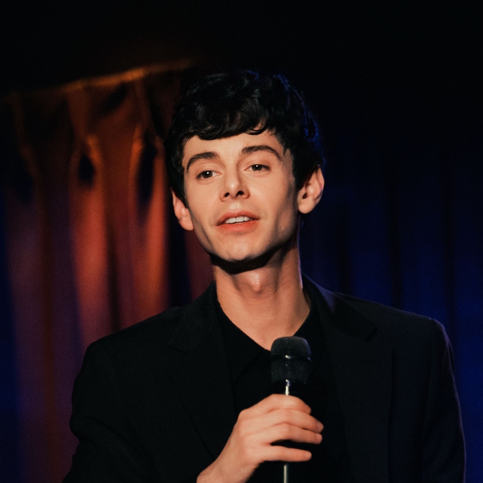 Paul Iacono Sings Elaine Stritch ...Sings Elton John thumbnail