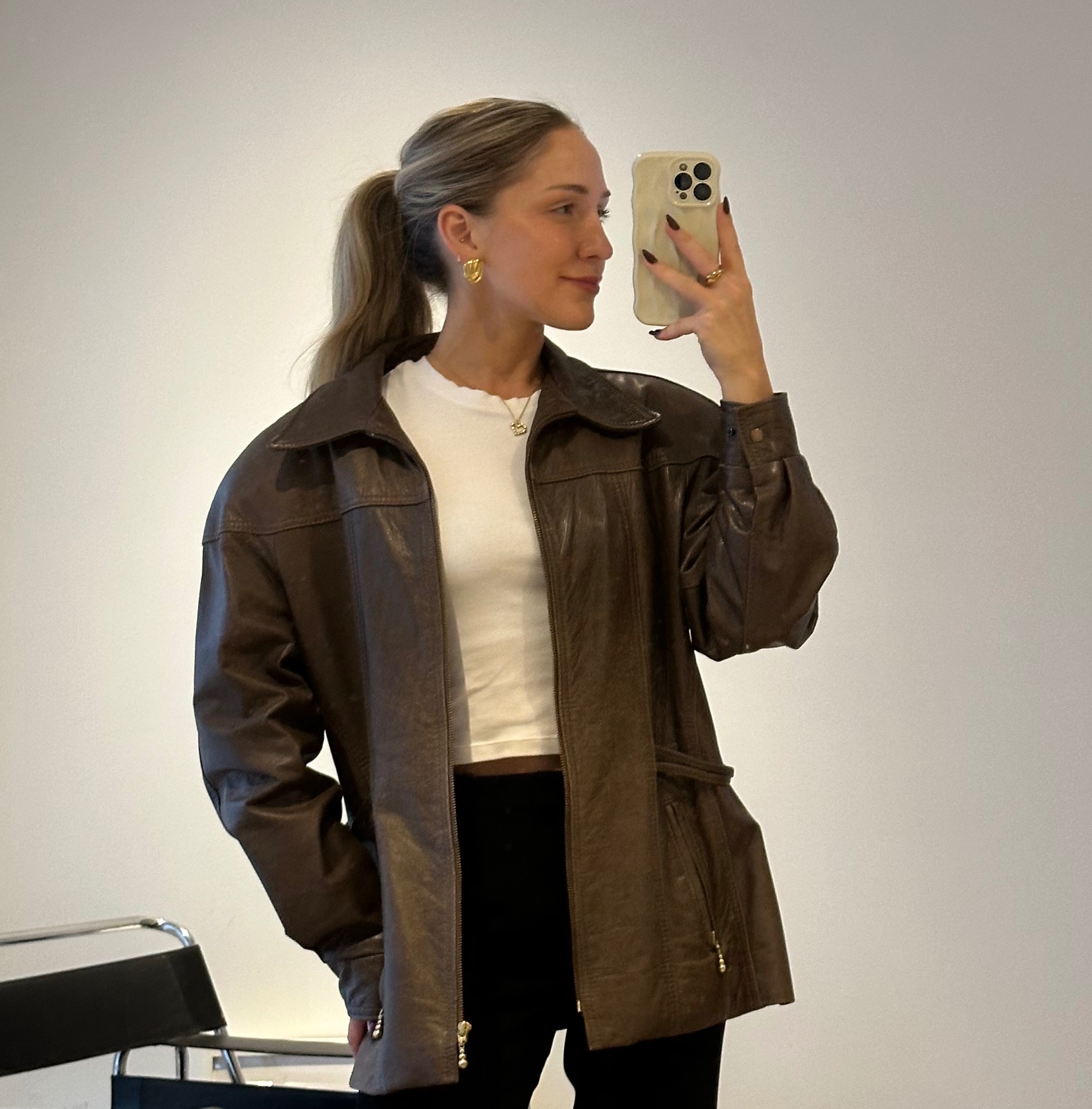 Depop - Shop my closet + thrift finds thumbnail