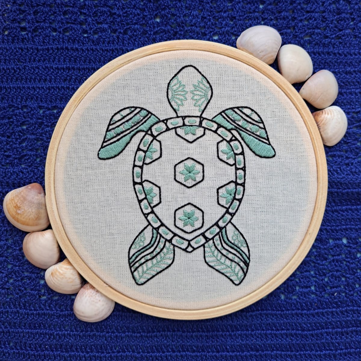 Riscos Mandalas para Bordado – PDF thumbnail