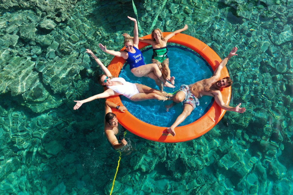 Sunchill ultimate floaty! $50 off w/code everydaysaturday! thumbnail