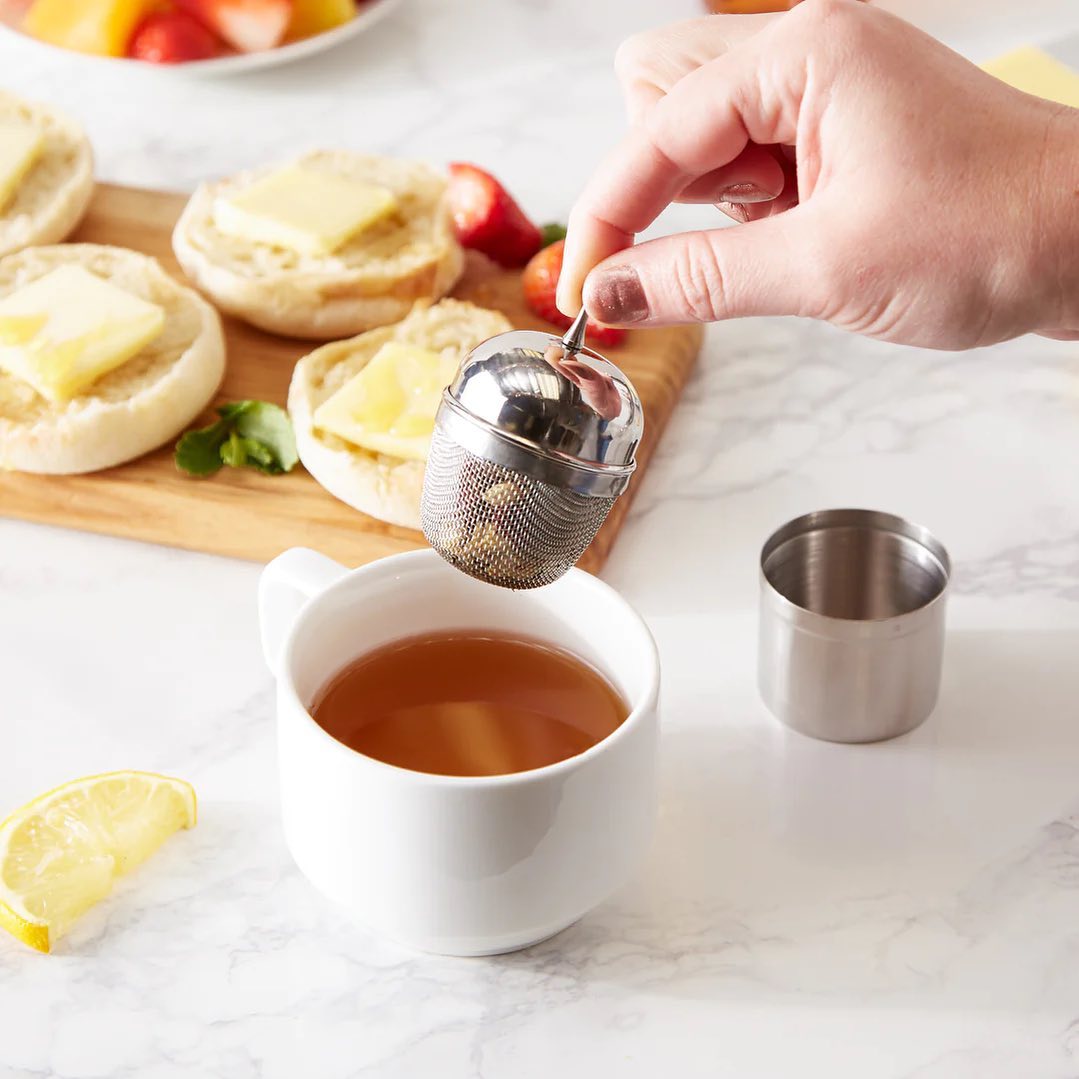 Introducing the Floating Tea Infuser!

Elevate your tea experience by adding this tea infuser to your calming routine.

