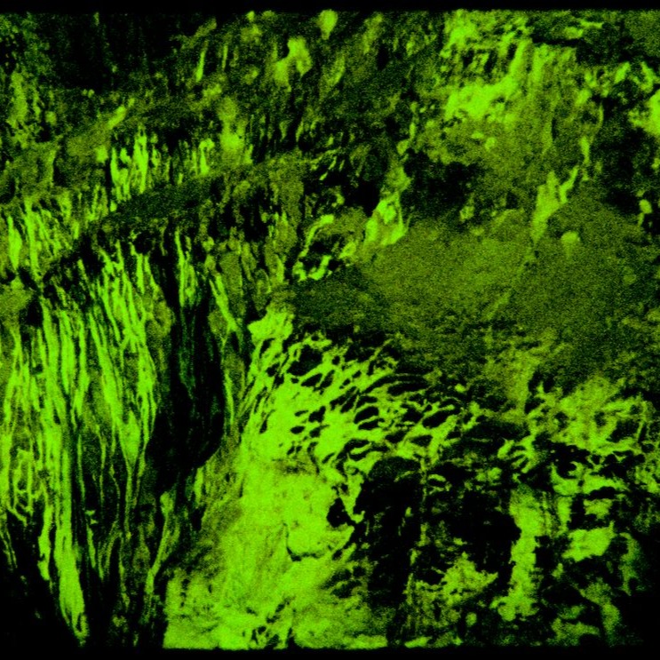 “exits / entrances” @ 27th Festival des Cinémas Différents et Expérimentaux de Paris — Collectif Jeune Cinéma, Oct 18th, 4pm, Le Grand Action cinema thumbnail