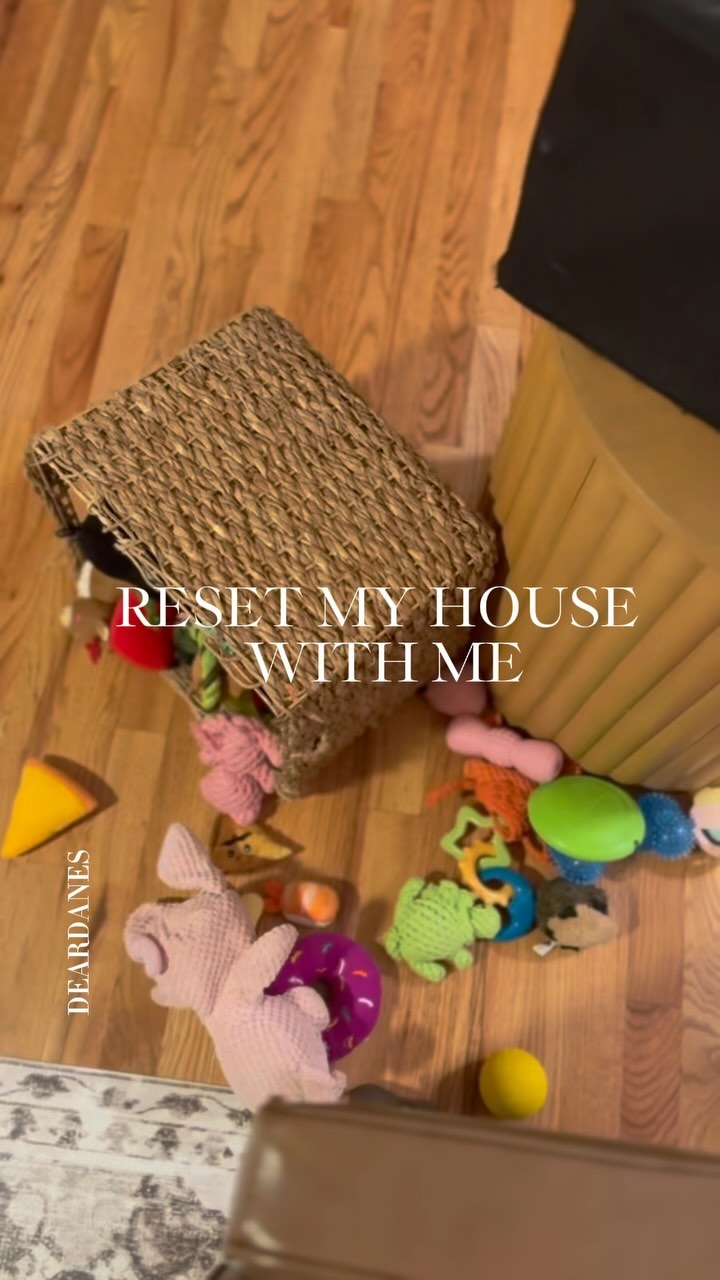 Let’s reset! 🧼

#asmr #asmrcommunity #cleantok #cleaning #cleaningmotivation #clean #organized #cleanculture #asmrcleani