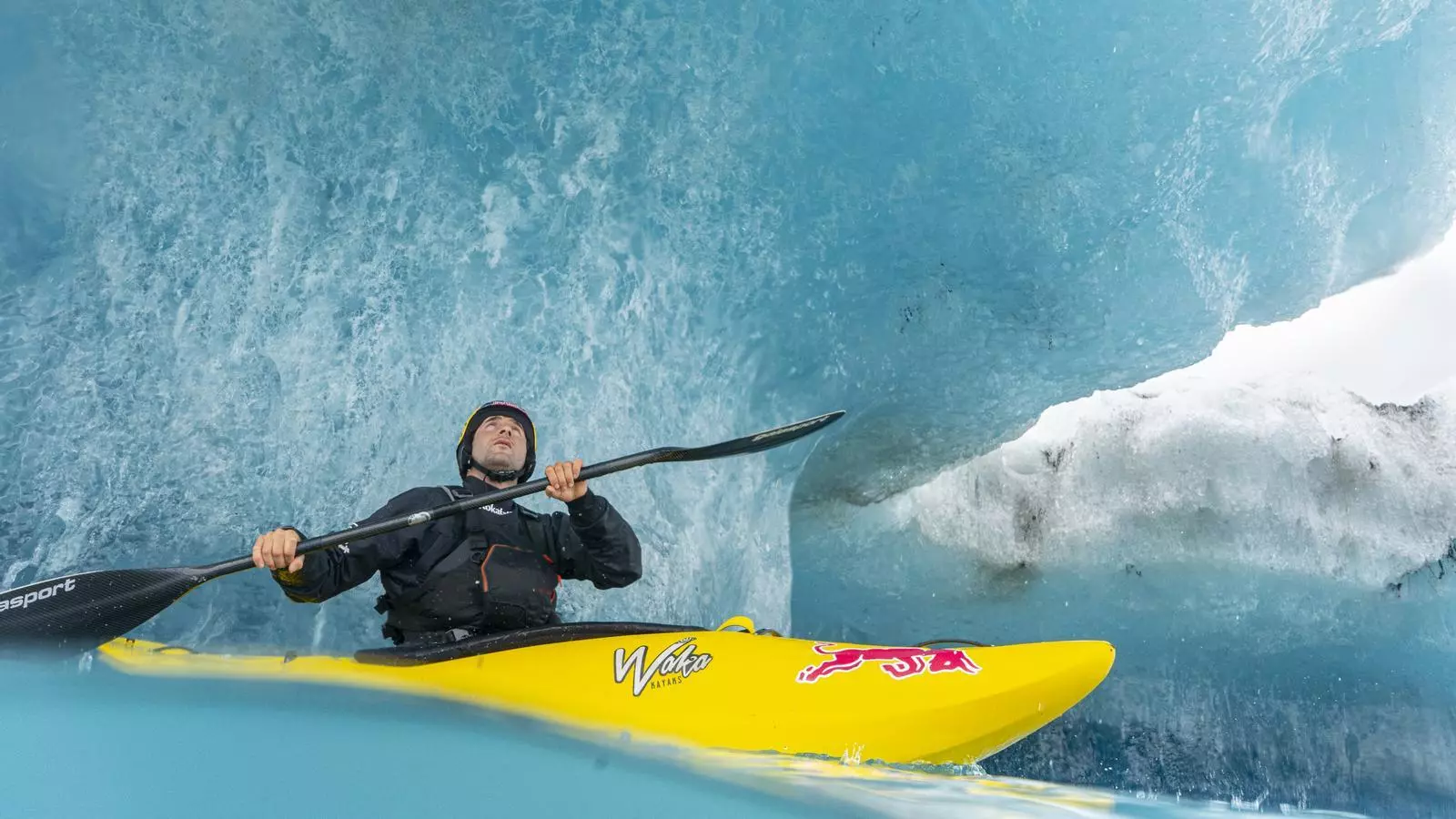 Reportatge: El gironí que fa miracles a bord d'un caiac thumbnail