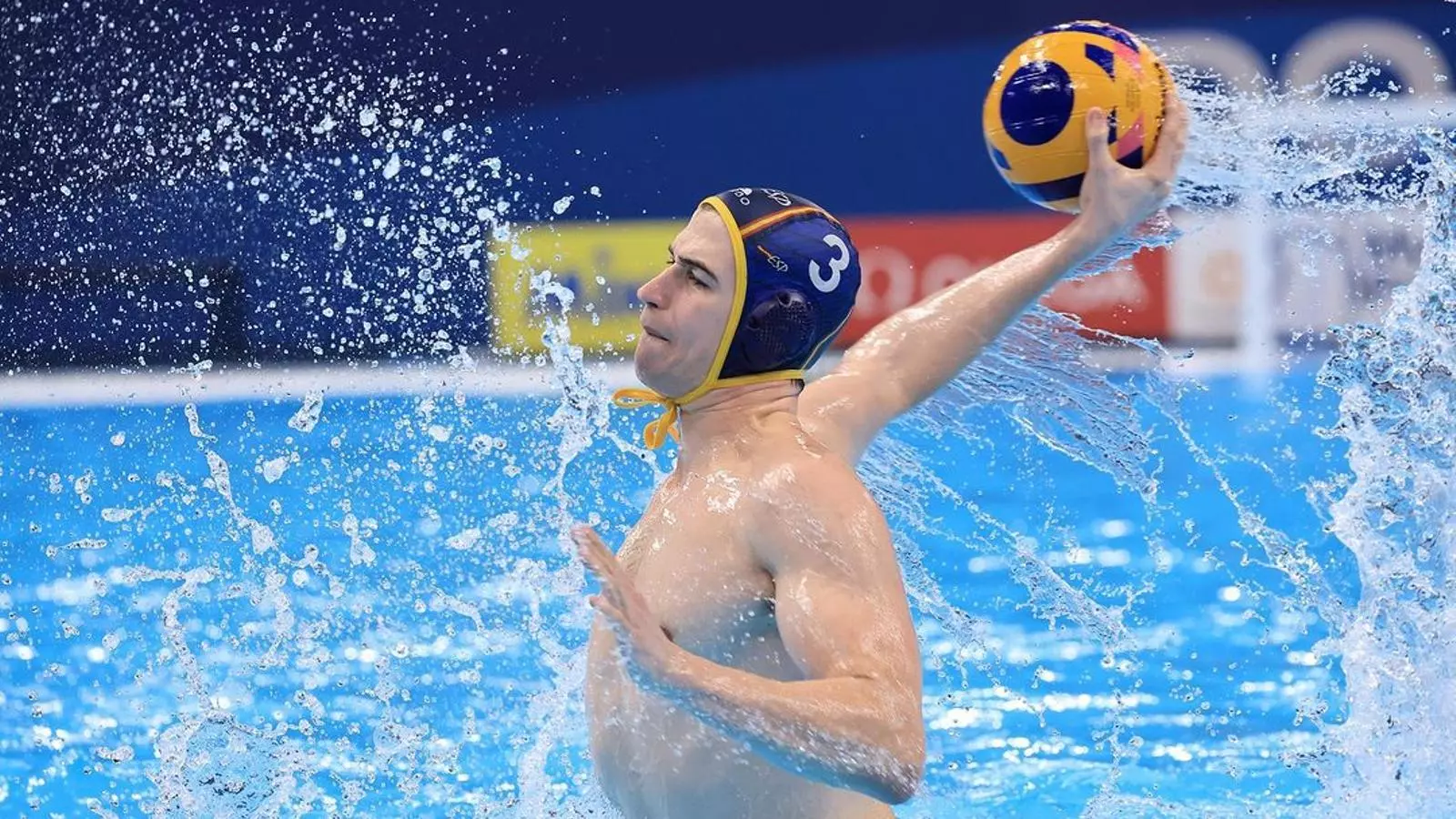 Reportatge: Els sacrificis d'una selecció plena de catalans: "Renunciem a relacions, amistats i temps lliure" thumbnail