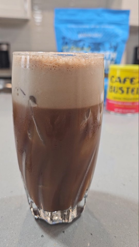 I 𝗦𝗧𝗢𝗣𝗣𝗘𝗗 going to Starbucks when I discovered THIS!

If you LOVEEEEE fun flavored coffees like I do BUT you want a "hea