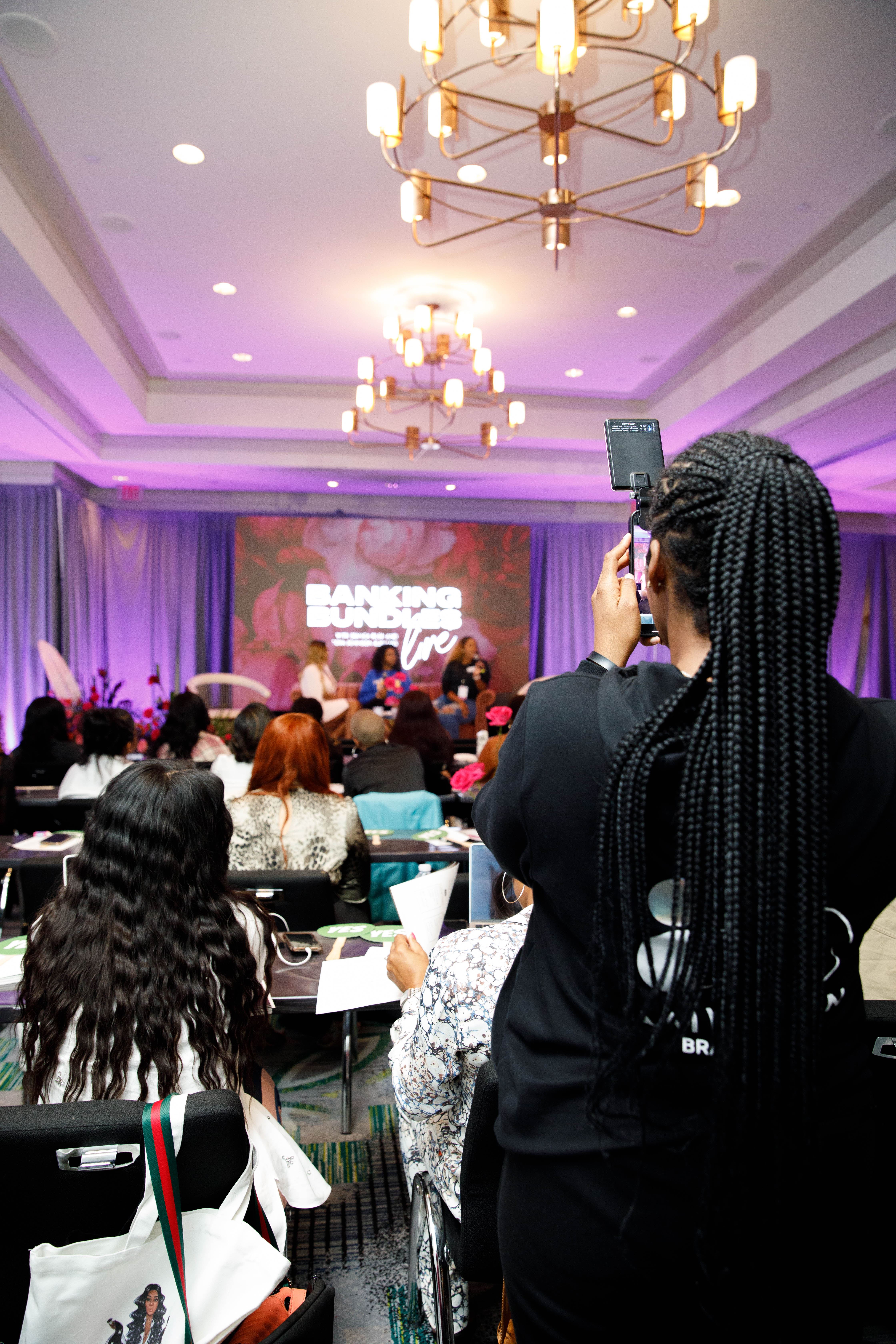 Book a Content Creation Session 🤳🏽 thumbnail