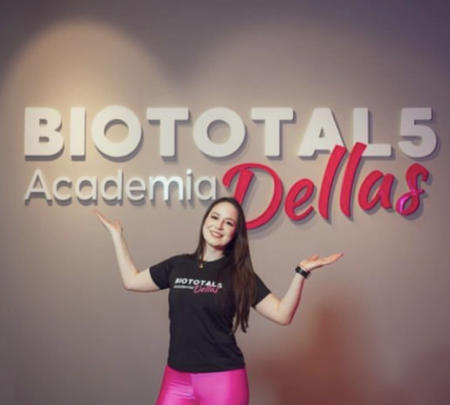 Fale com a Meri! thumbnail