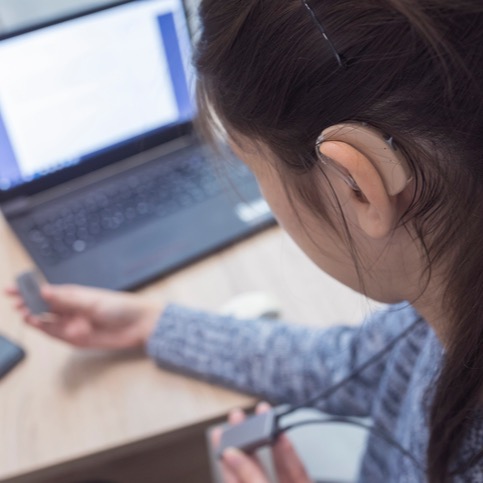Teletherapy with DHH Kids | ASHA Article thumbnail
