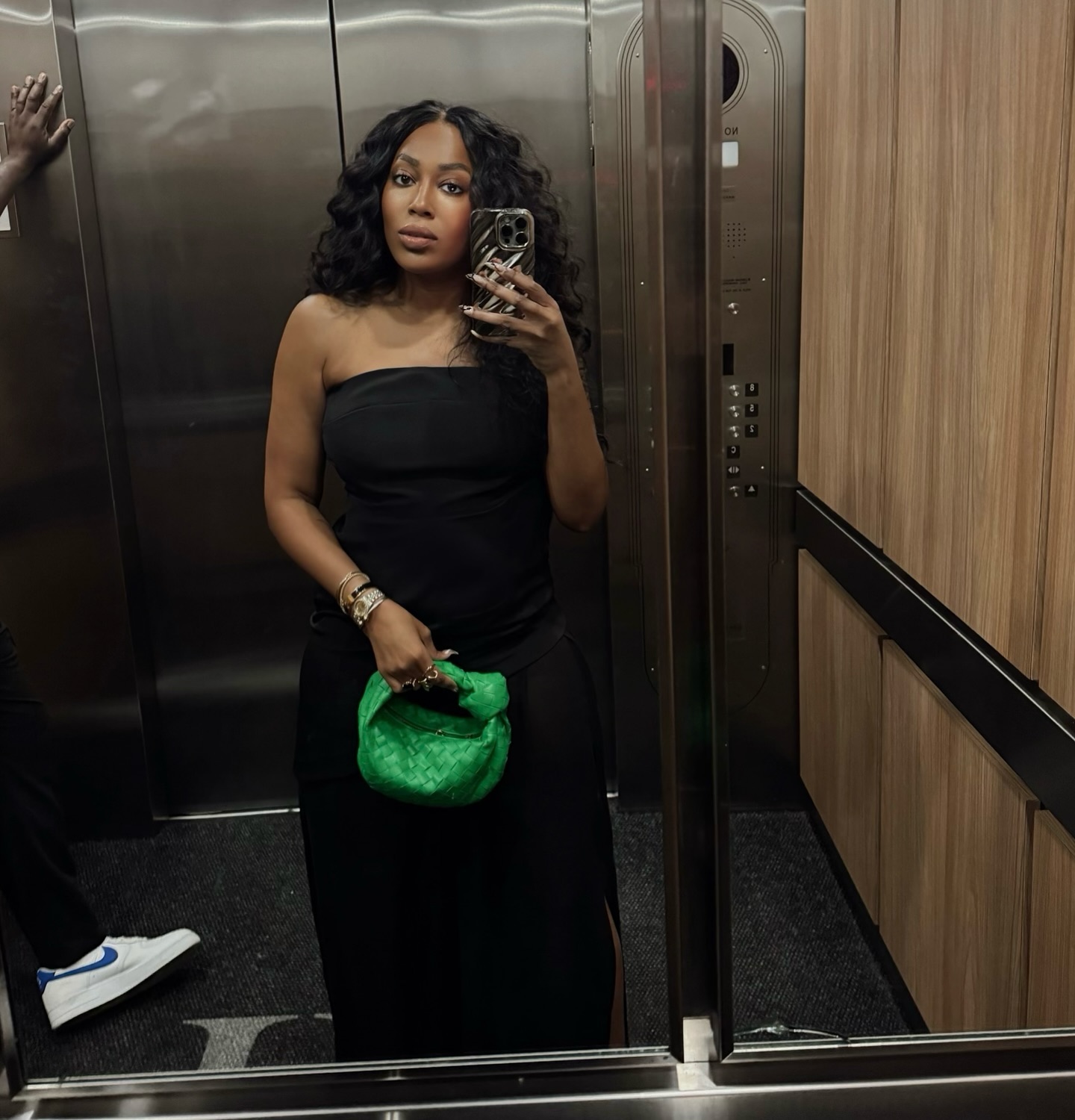 July Recap: Moments made, memories captured, vibes unmatched🥰🙌🏾

 #JulyRecap #SummerHighlights #lifelately #minivlog #su