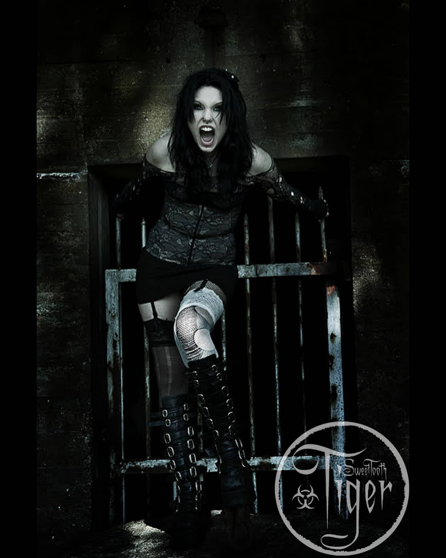 #flashbackfriday
Photographer: Kjell Sangberg.
.
.
.
.
.
.
.
.
.
.
.
.
.
.
.
.
.
.
.
.
.
.
.
.
.
.
#gothphotography #alt