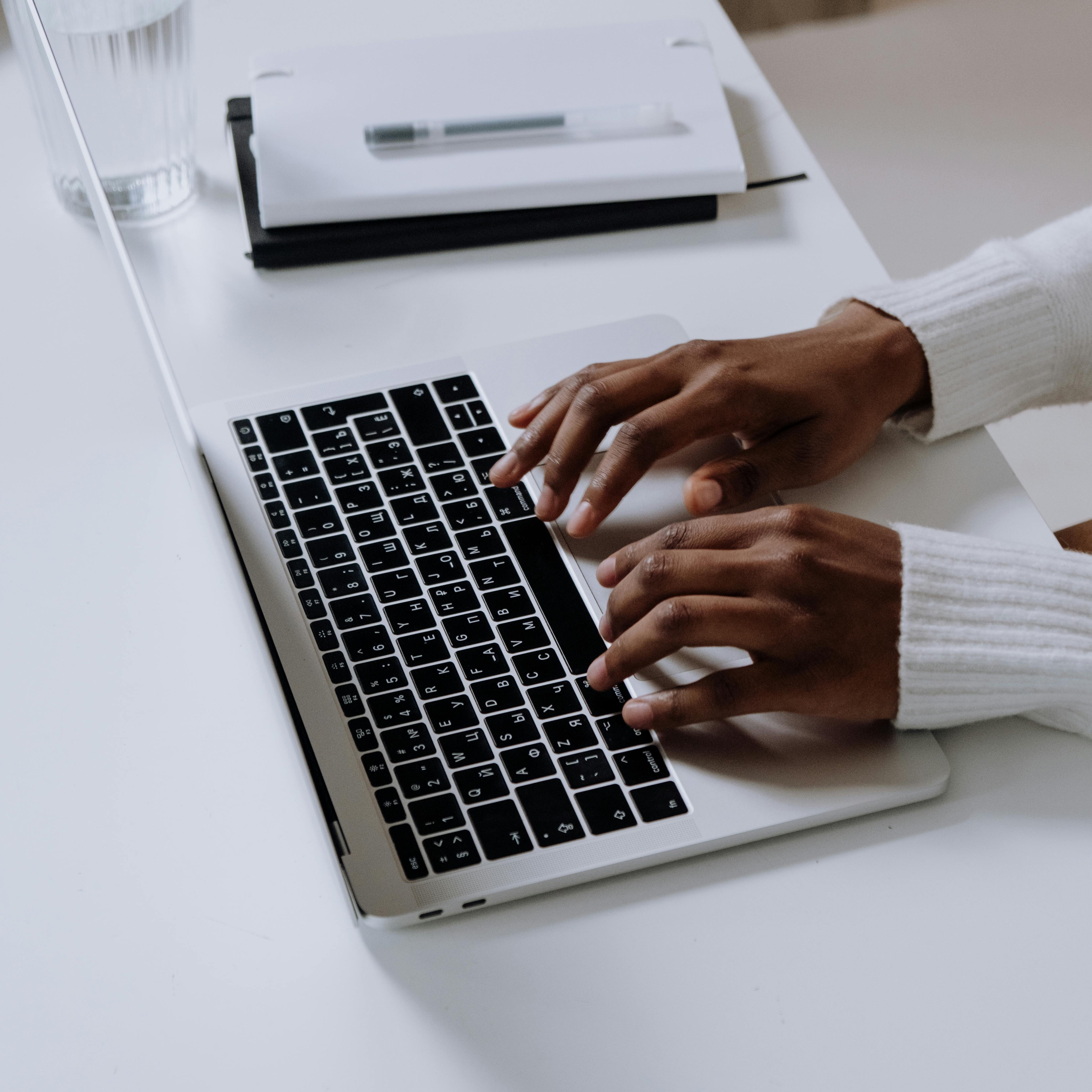 Deviens rédacteur·trice thumbnail