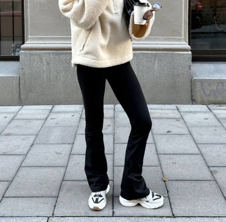 Warming Tights thumbnail