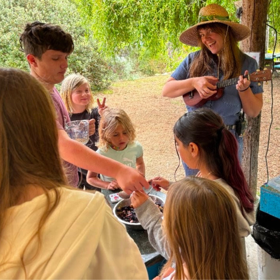 Register for 2026 Summer Garden Camp! thumbnail