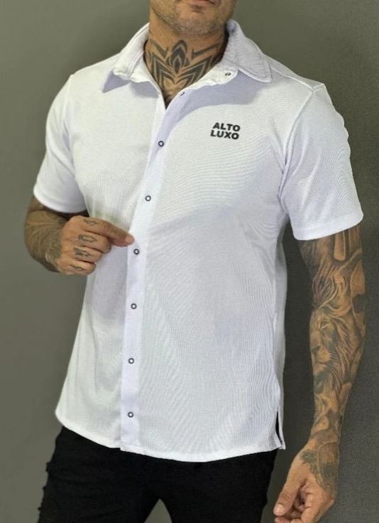Camisa Masculina em Malha Leve com Botões thumbnail