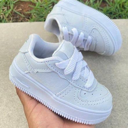 Tênis Unissex thumbnail