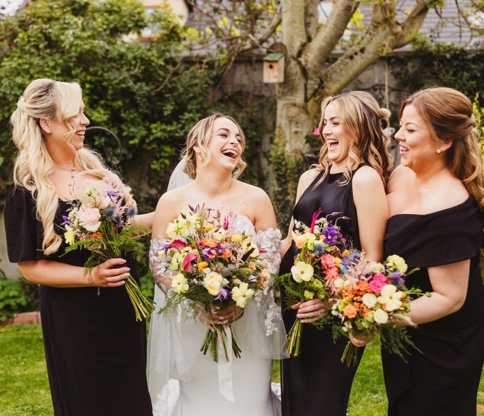 Review in Weddingsonline thumbnail